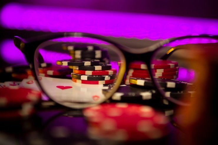 Antarmuka Bet Slip di aplikasi tikislot menampilkan pilihan taruhan, odds, dan total potensi kemenangan